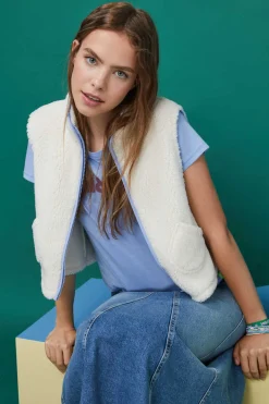 Colete Curto Borrego Cru