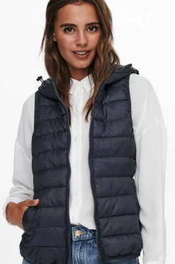 Colete De Mulher Ultraleve Com Capuz