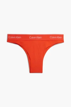 Cuequinha Brasileira Modern Performance.