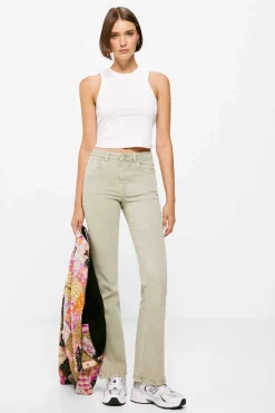 Jeans Boot Cut Lavagem Sustentavel