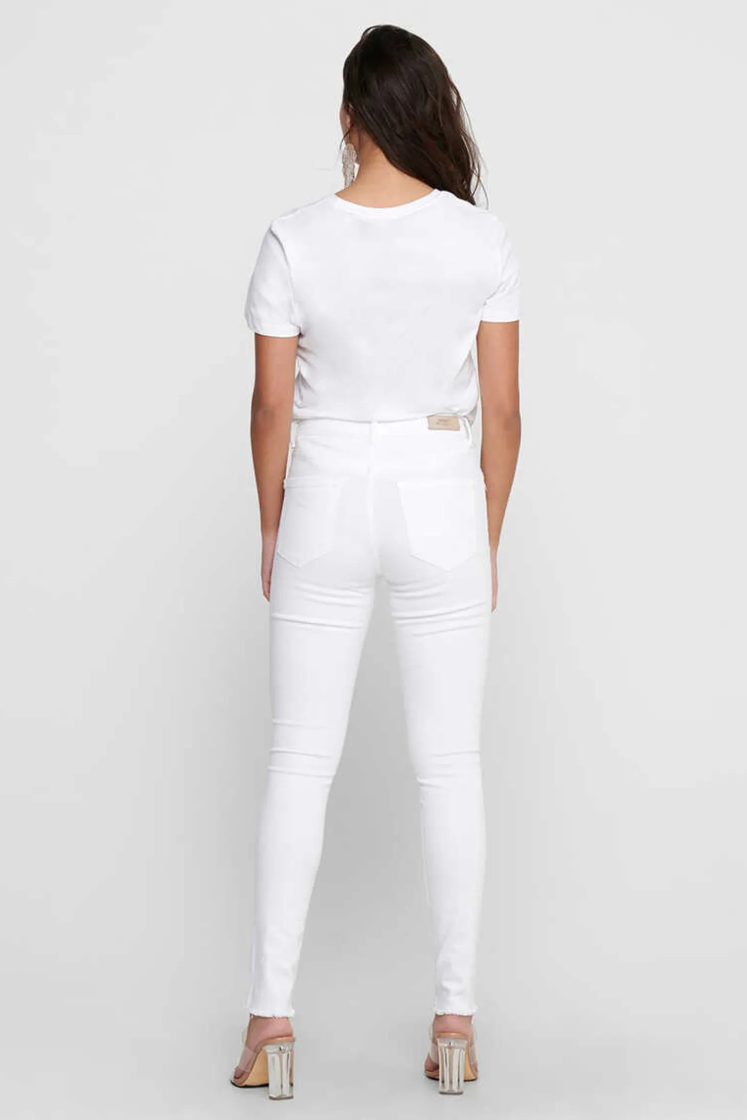 Jeans Cigarro Cintura Media