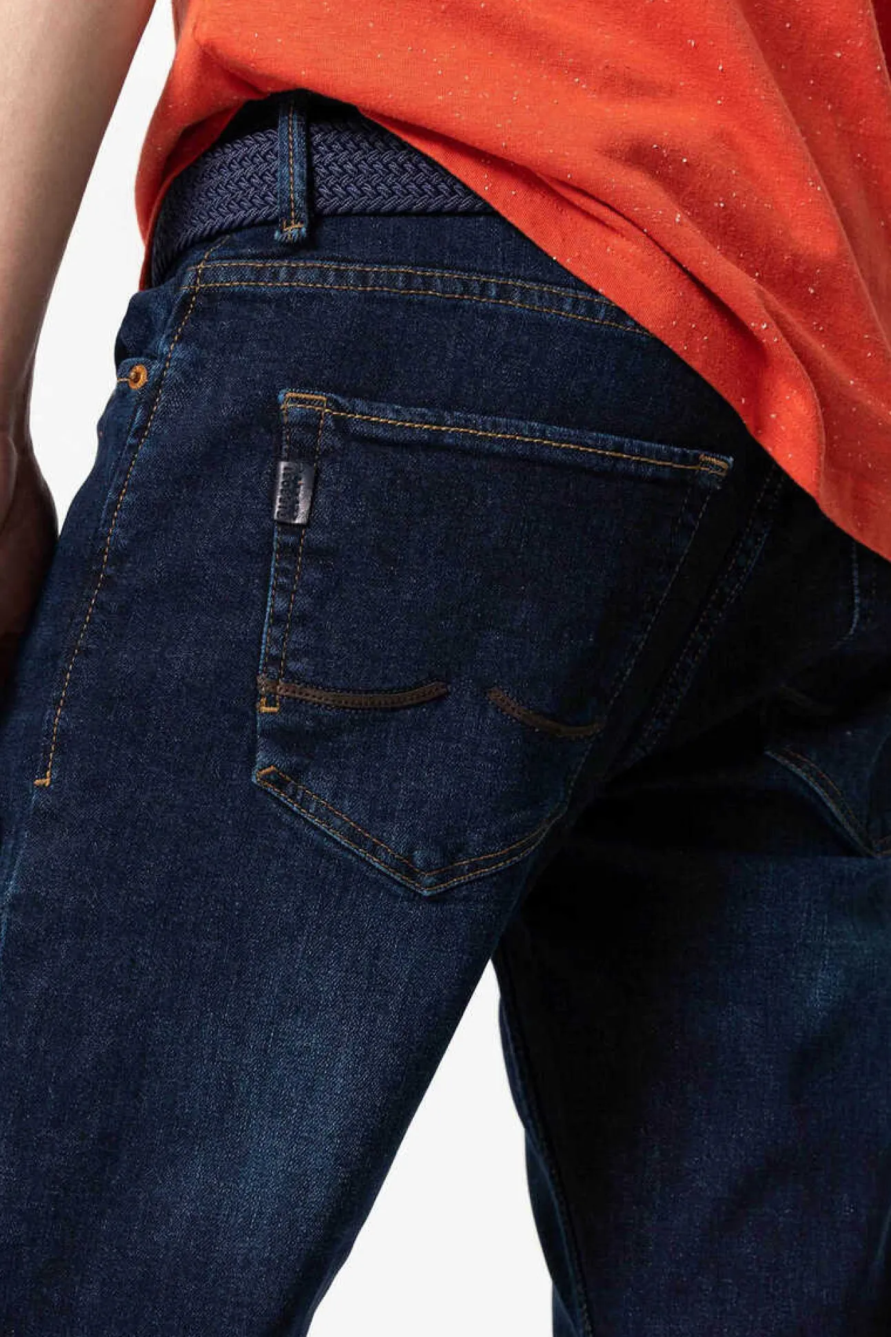 Jeans Leo Corte Comfort Com Cinto