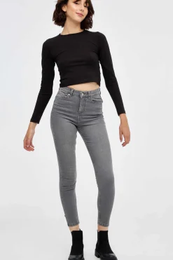 Jeans Skinny Push Up Cintura Media