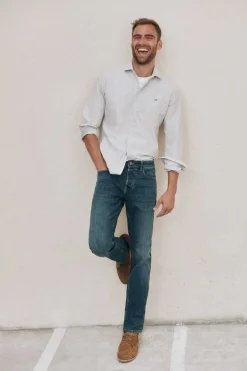 Jeans Slim Lavagem Escura