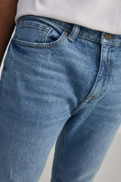 Jeans Slim Lavagem Media
