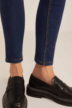 Jeans Slim Lavagem Sustentavel