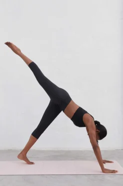 Legging Medio Negro 4D Stretch