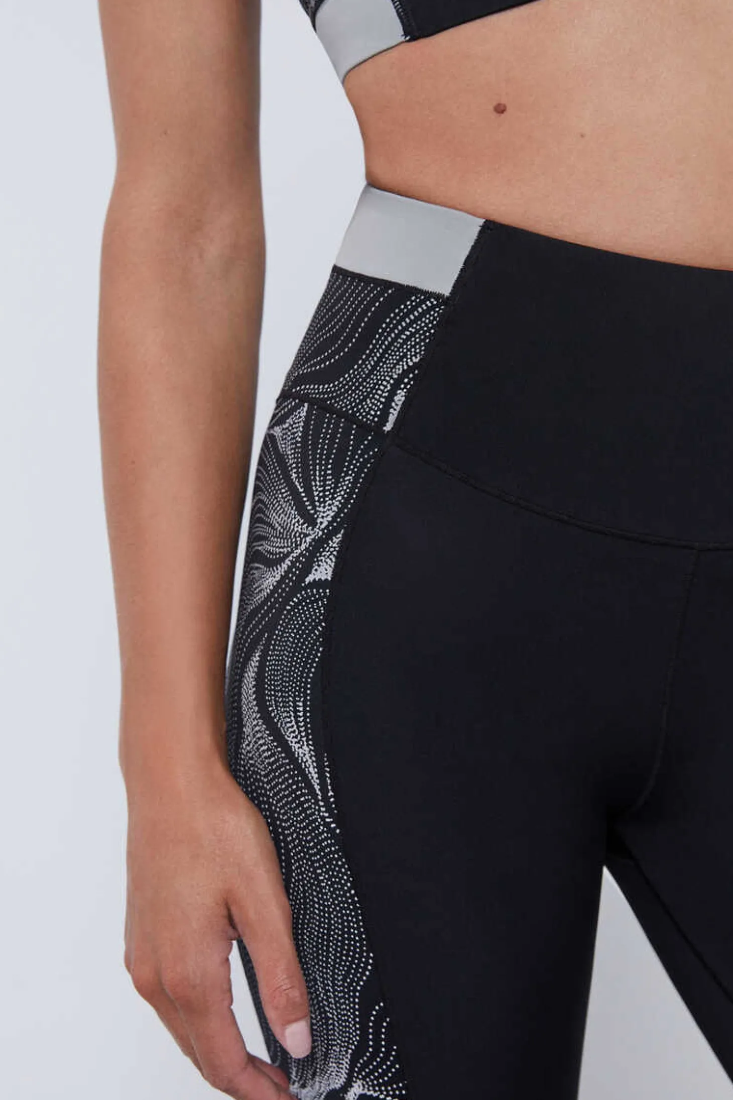 Leggings Crop Refletoras 4D Stretch