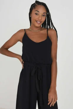 Macacao Fluido Com Alcas