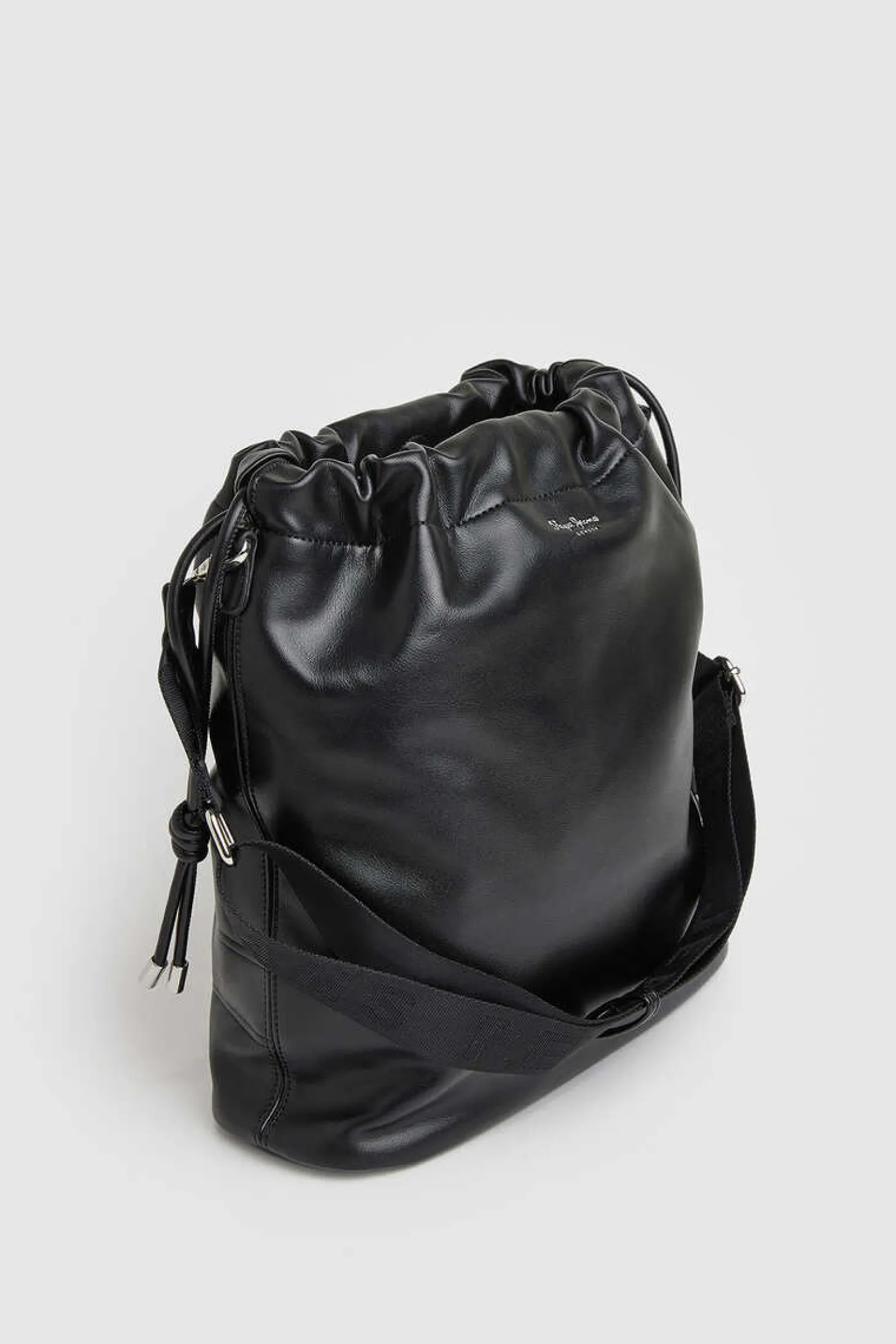 Mala Bucket Logo Em Relevo