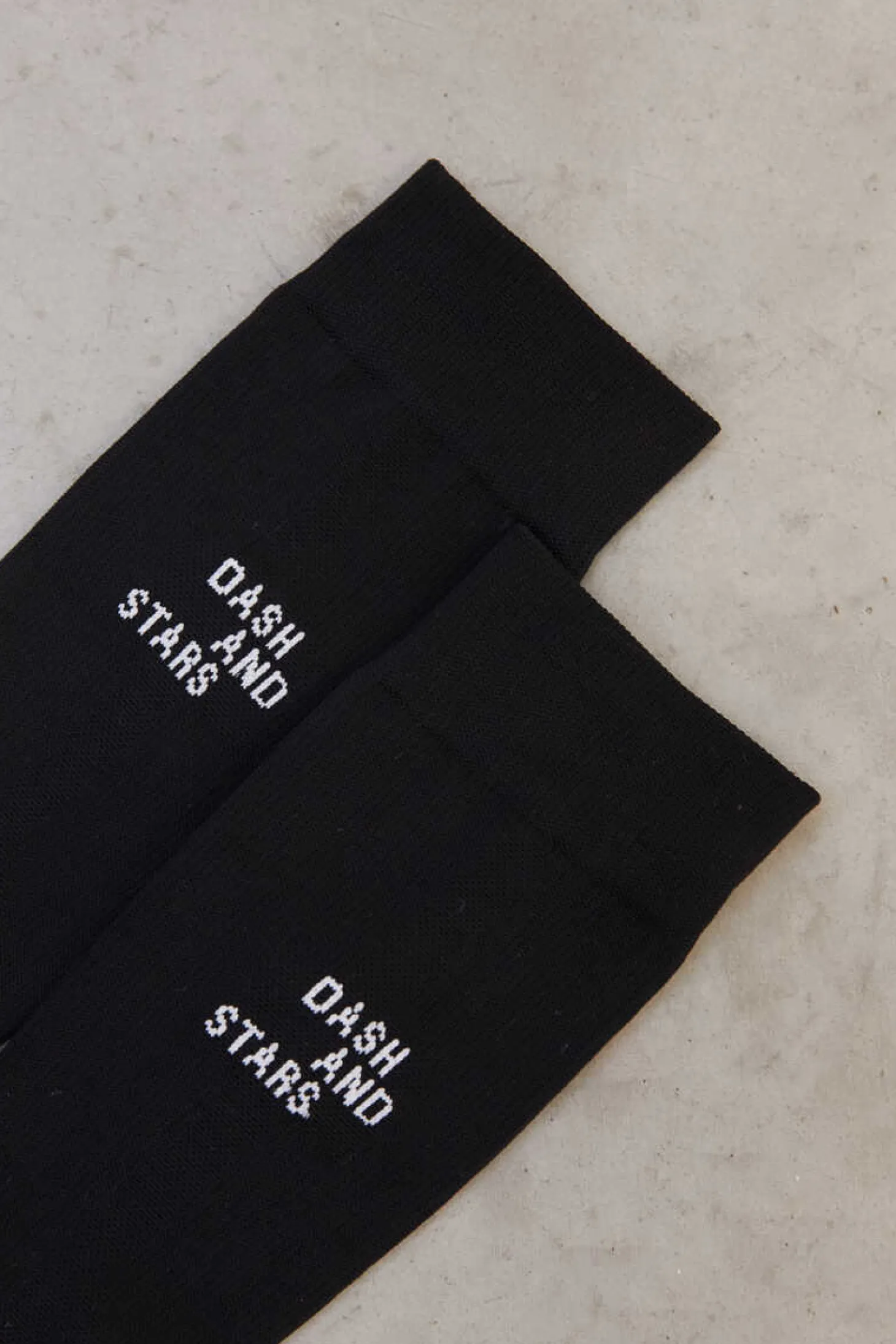 Meia Soquete Preta Extra Comprida Tecnico