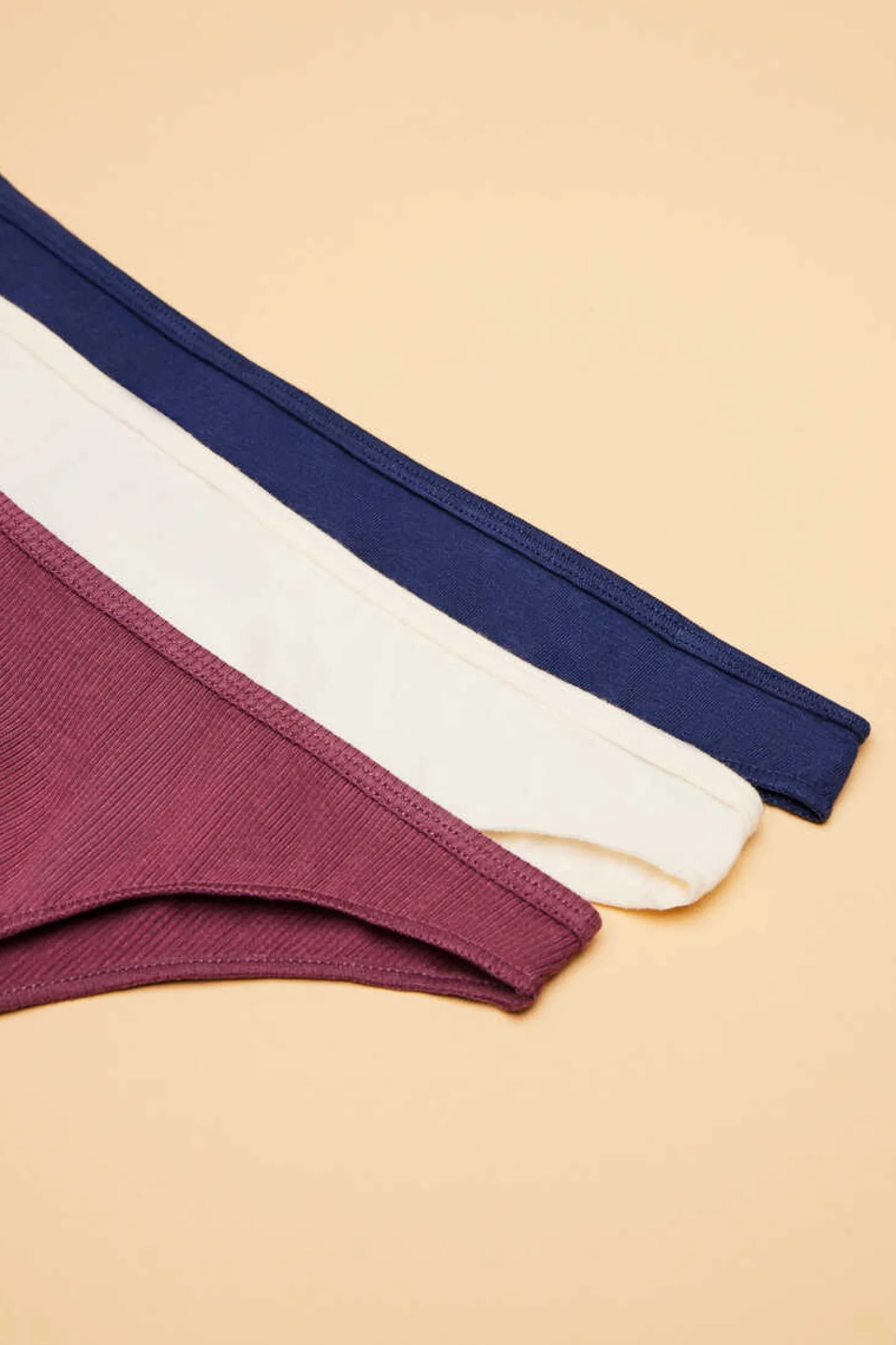 Pack 3 Cuecas Brasileiras Multicoloridas: Preto, Bordo, Amarelo