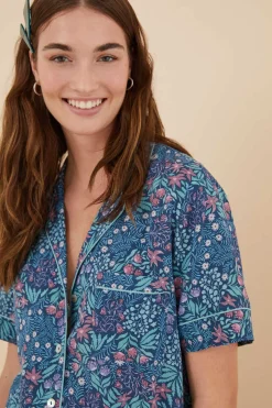 Pijama Camiseiro Capri Com Estampado De Moniquilla Em