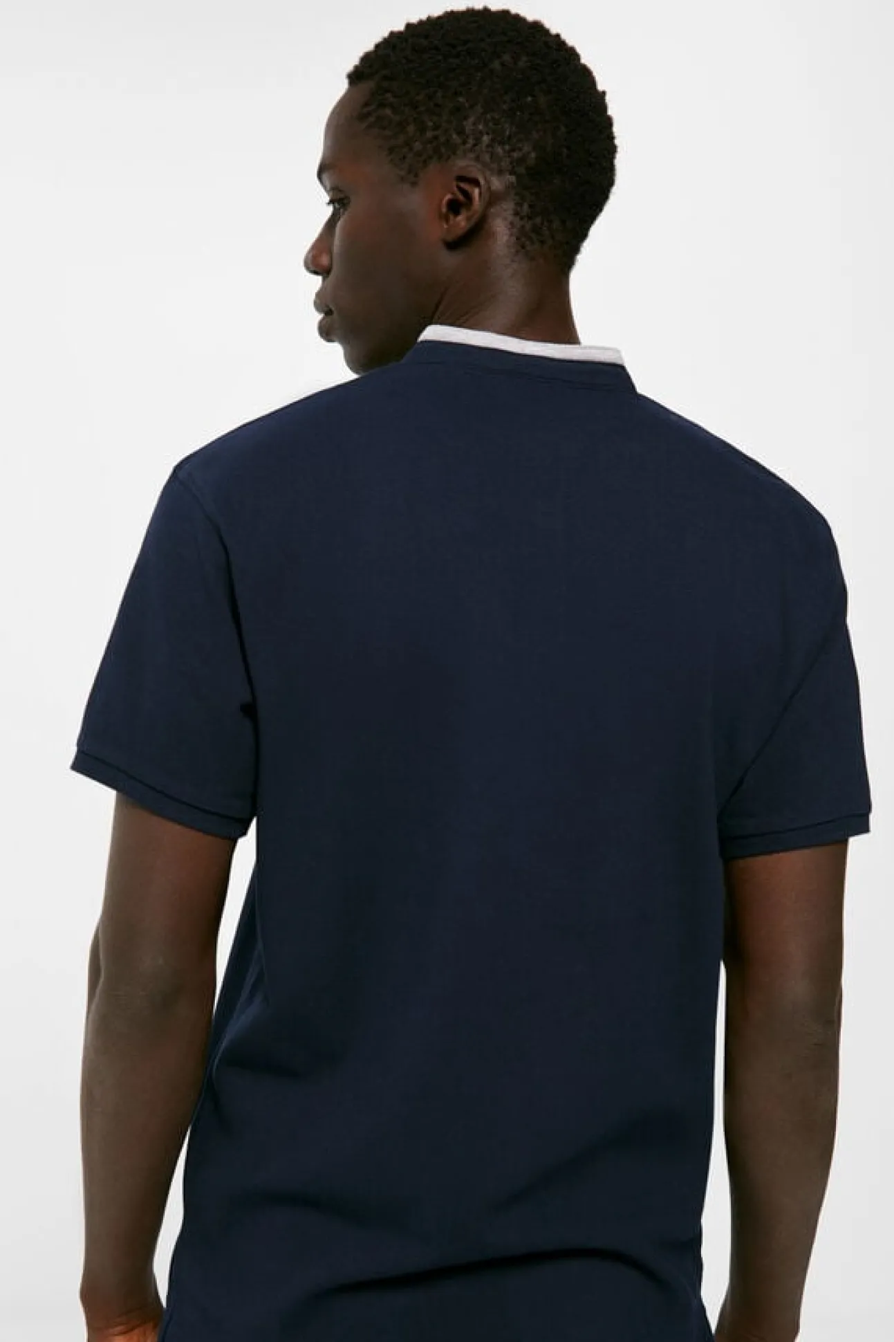 Polo Mao Slim Carcela Oculta