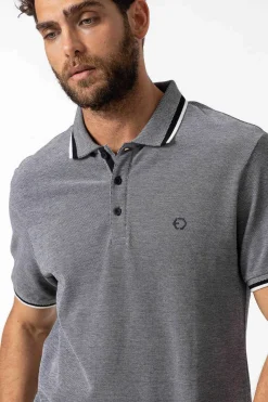 Polo Pique Detalhe Estampado Com Relevo