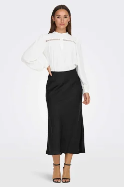 Saia Comprida Acetinada