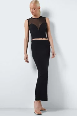 Saia Comprida Ao Corpo