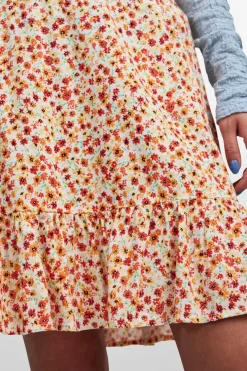 Saia Curta De Mulher