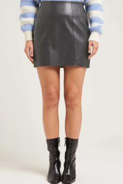 Saia Curta De Polipele