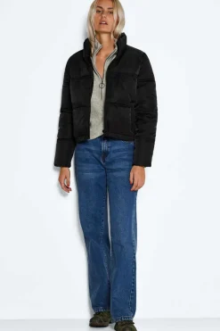 Sobretudo Curto Acolchoado