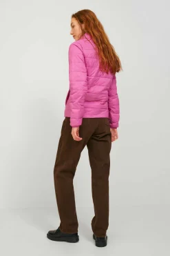 Sobretudo De Penas Acolchoado