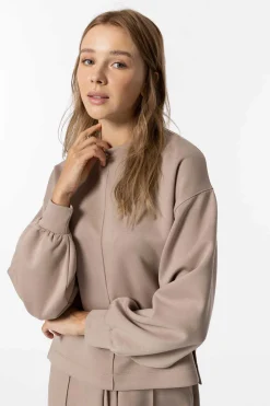 Sweatshirt Com Detalhe Costura