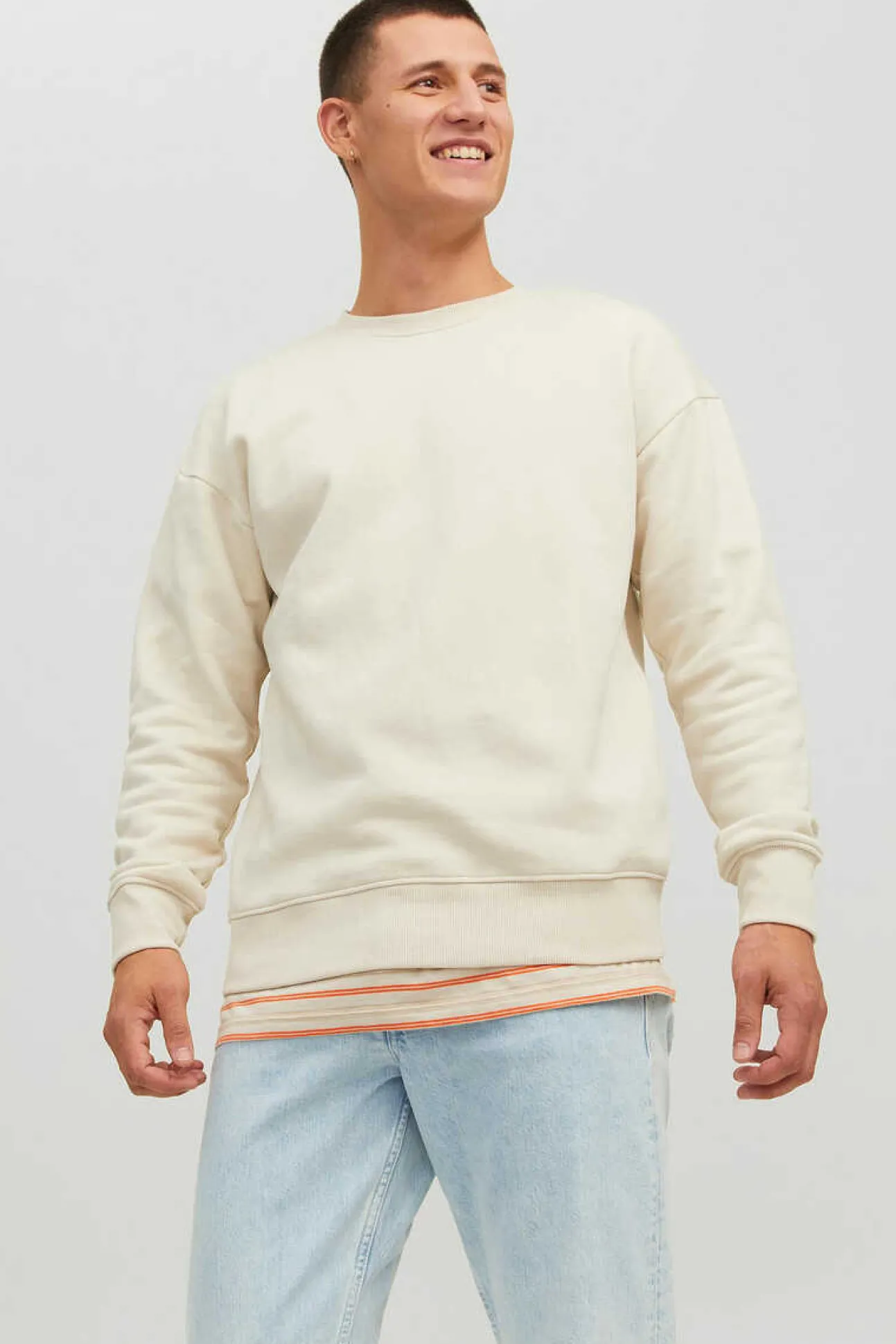 Sweatshirts Corte Descontraido Gola Redonda