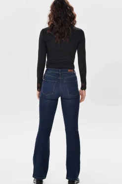 Top Canelado Detalhe De Renda