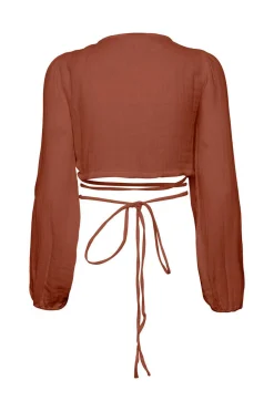 Top De Manga Comprida E Gola Em Bico.