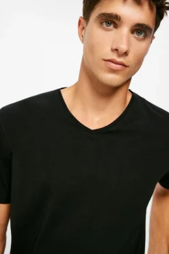 T-Shirt Basica Bico Lycra