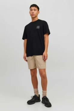 T-Shirt De Manga Curta De Pescoco De Tripulacao Com Impressao Nas Costas.