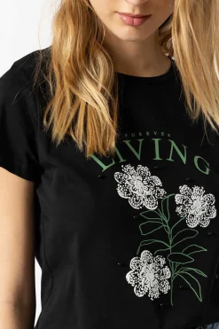 T-Shirt Estampado Frontal Com Apliques