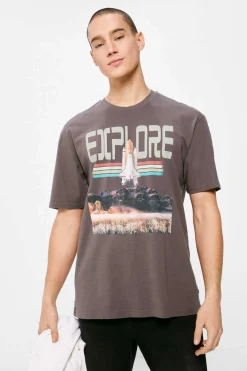 T-Shirt Explore