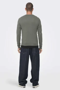 T-Shirt Gola Caixa Malha Leve