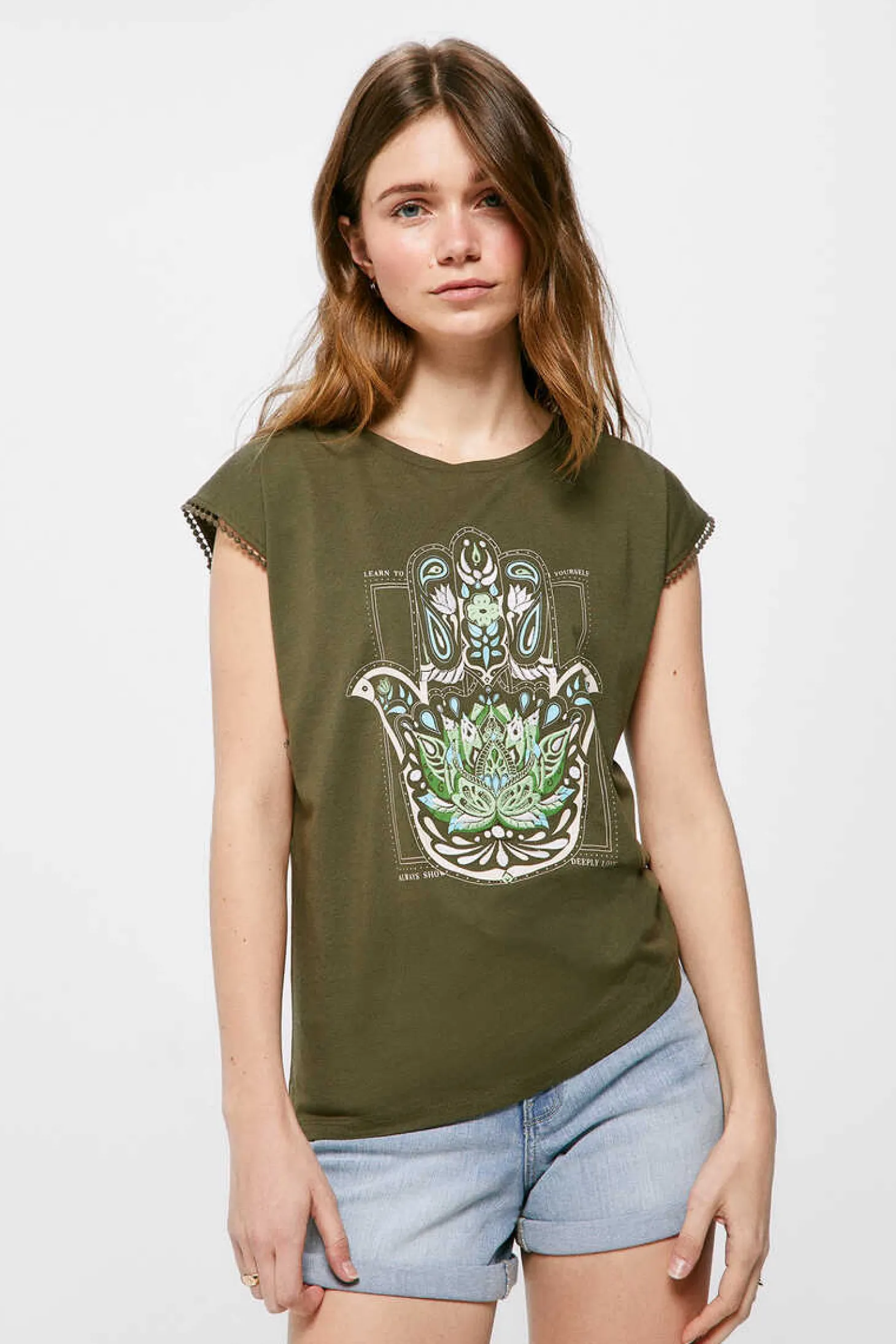 T-Shirt Grafica Etnica