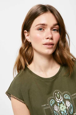 T-Shirt Grafica Etnica