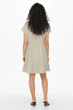 Vestido Camiseiro Curto