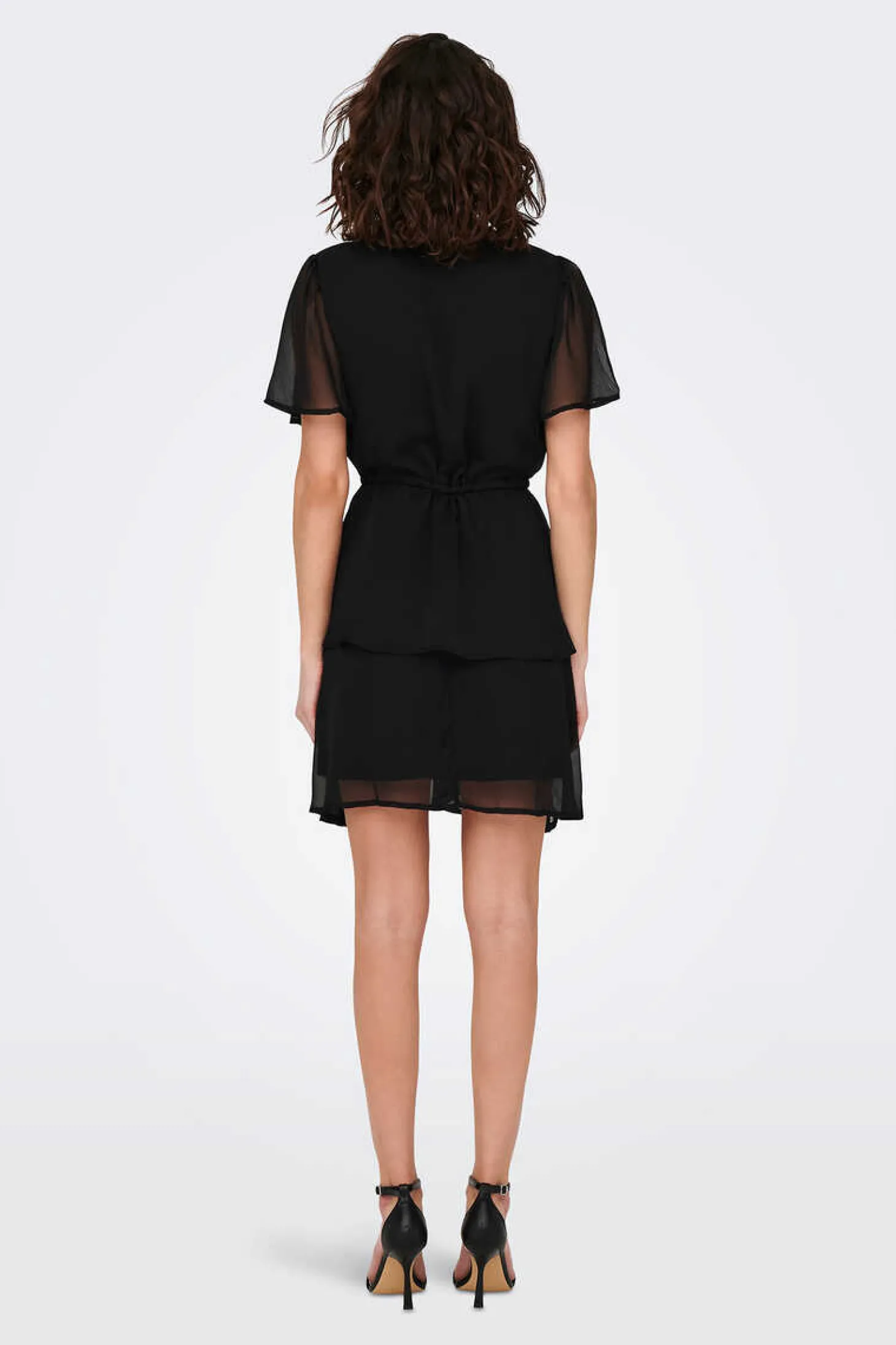 Vestido Curto Com Folhos