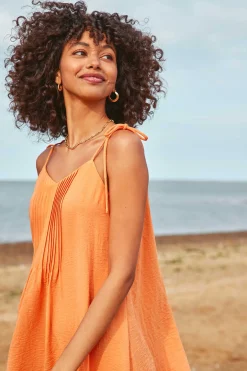 Vestido Curto De Alcas