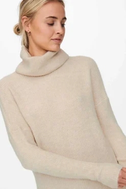 Vestido Curto Gola Alta