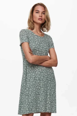 Vestido Curto Manga Curta