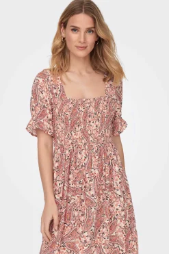 Vestido Curto Manga Curta