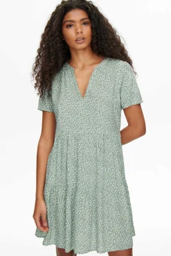 Vestido Curto Manga Curta