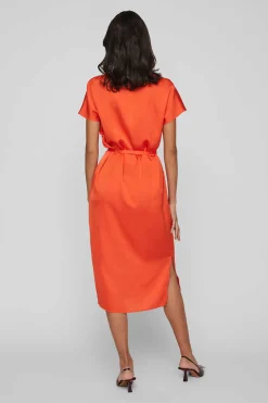 Vestido Midi Acetinado De Manga Curta